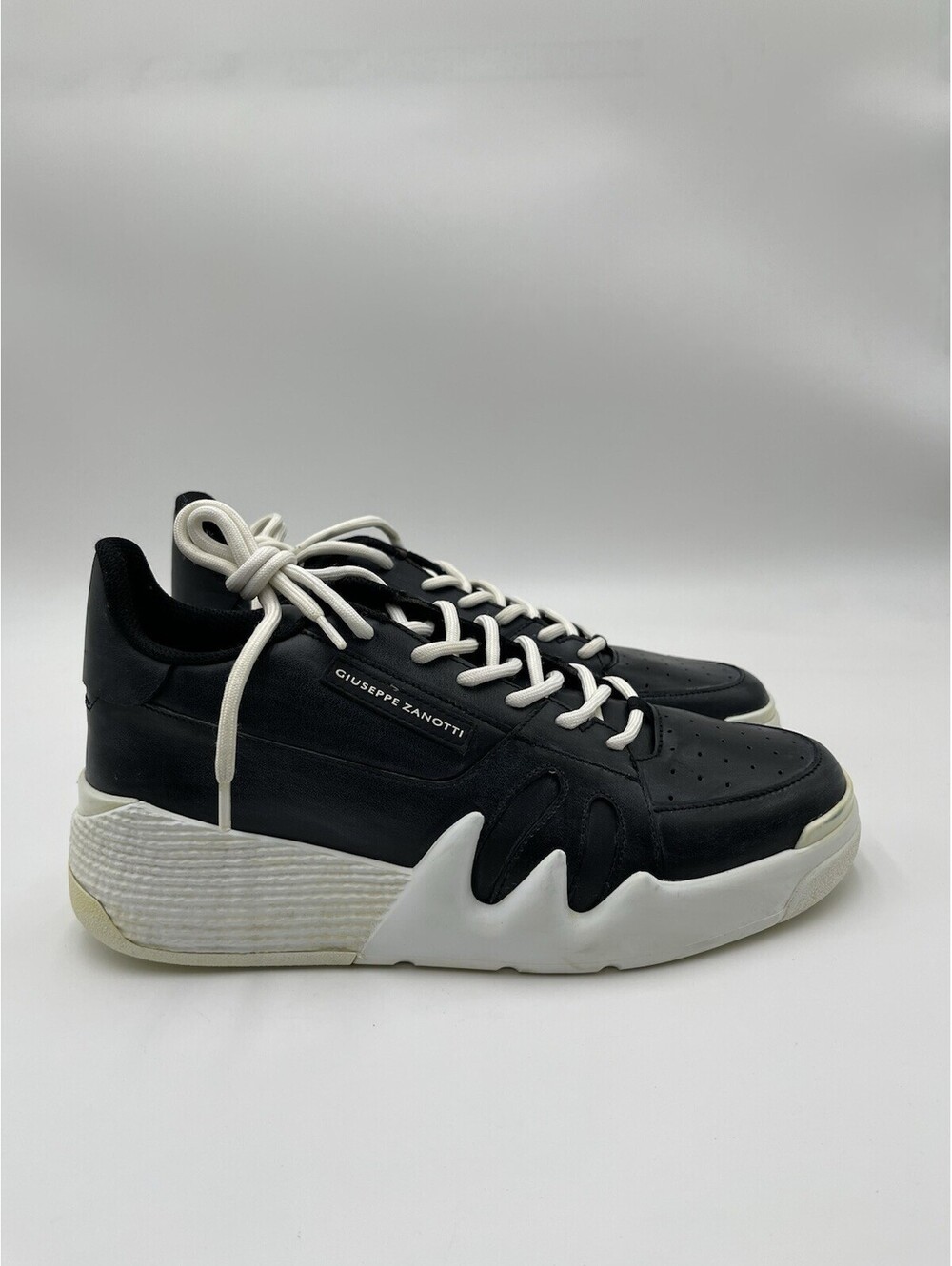 Giuseppe Zanotti Talon low-top sneakers in black leather Size 40